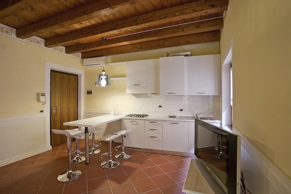 Appartamento Nel Centro Storico Di Verona Italy